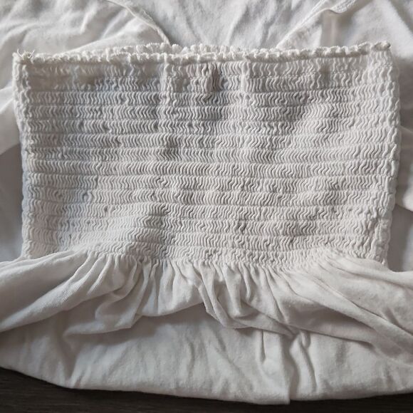 SO White Smocked Tube Top Pre Loved Size Medium - Picture 3 of 7